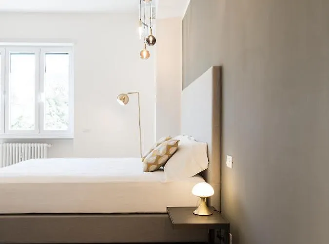 Savoia Affittacamere 4*
